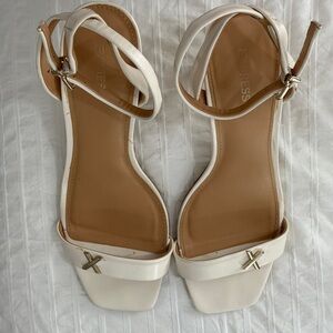 Express Women's Square Toe Mid Heeled Sandals